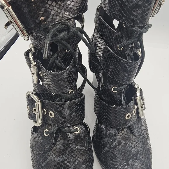 Mackin J Shoes Black Snake Lace Up and Buckle Ankle bootie size 7.5
